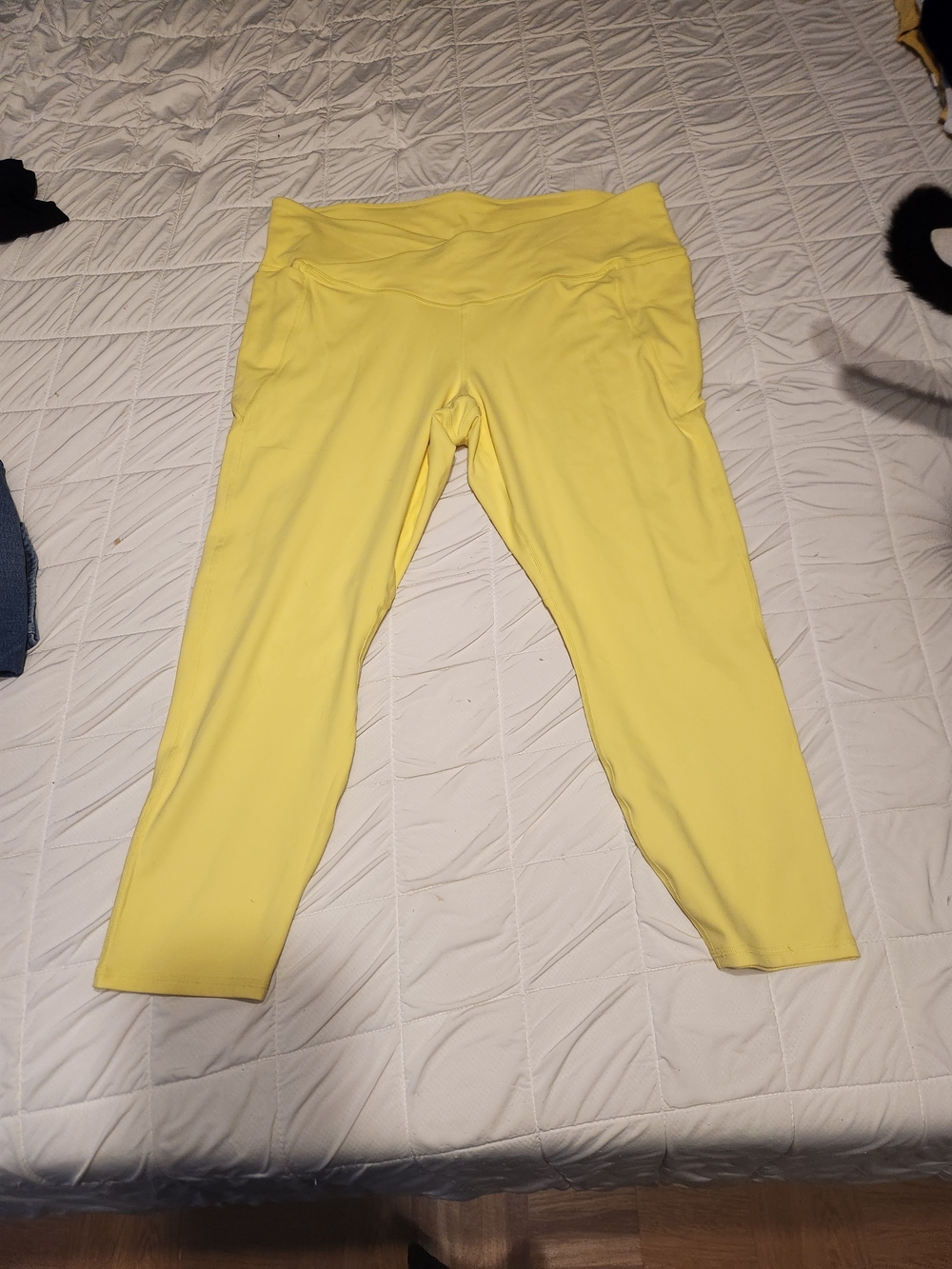 Fabletics Yellow Capri Leggings